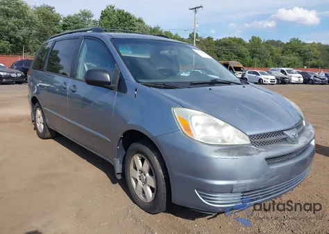 2004 Toyota Sienna Le z USA, uszkodzony, nr VIN 5TDZA23C14S022565
